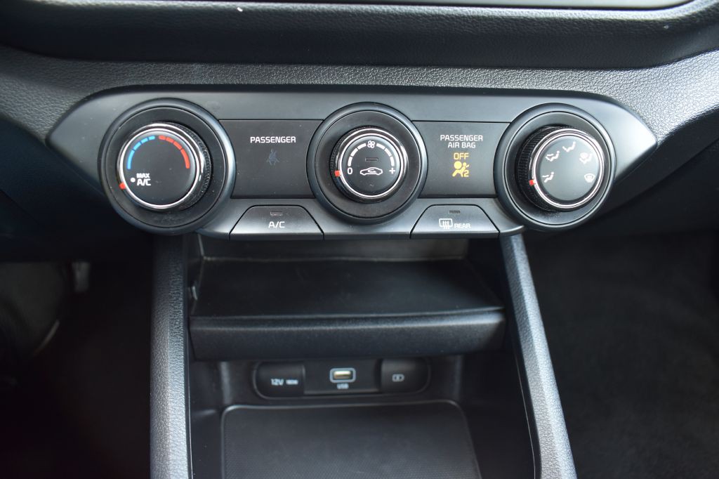 2024 Kia Forte Image 21