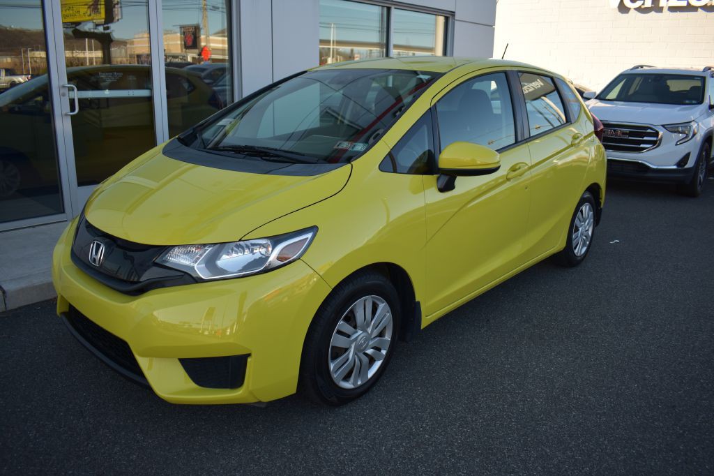 2015 Honda Fit Image 4