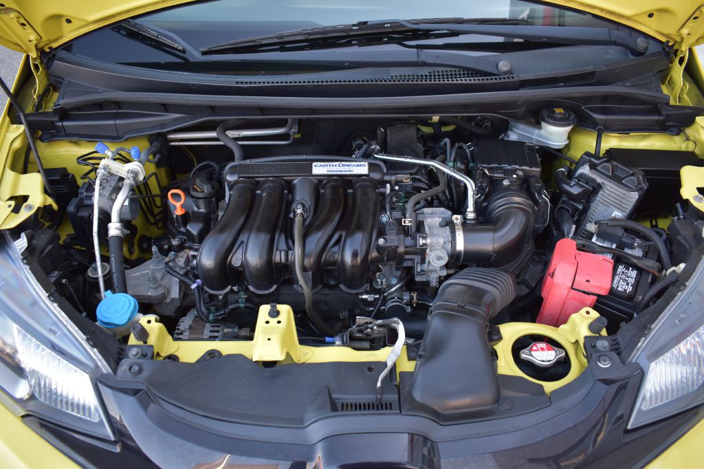 2015 Honda Fit Image 11