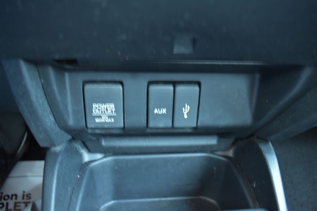 2015 Honda Fit Image 20