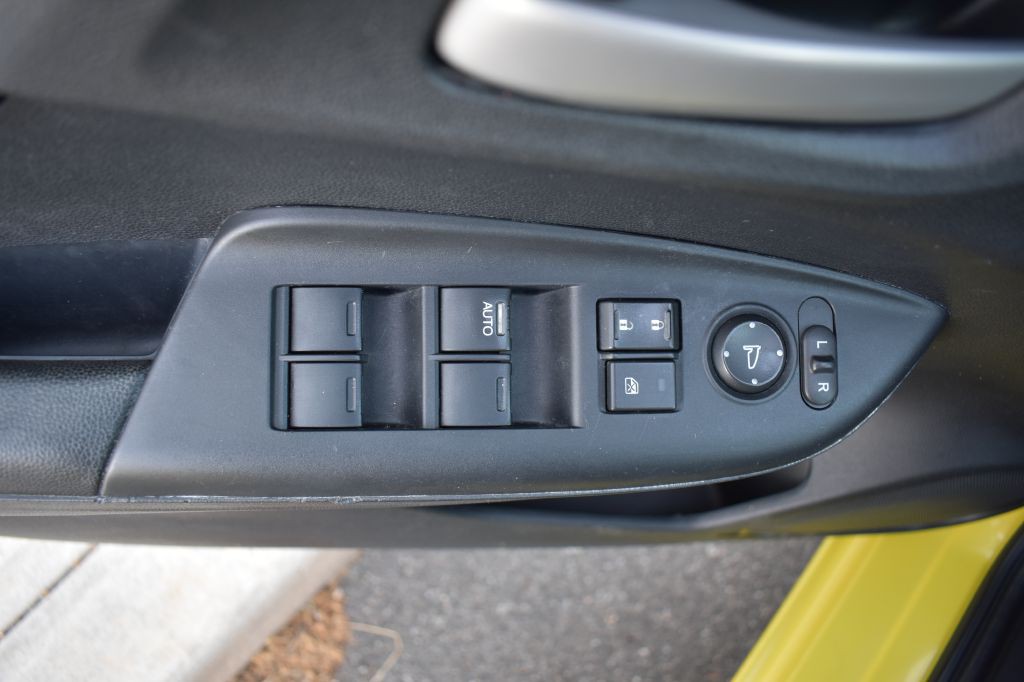 2015 Honda Fit Image 22