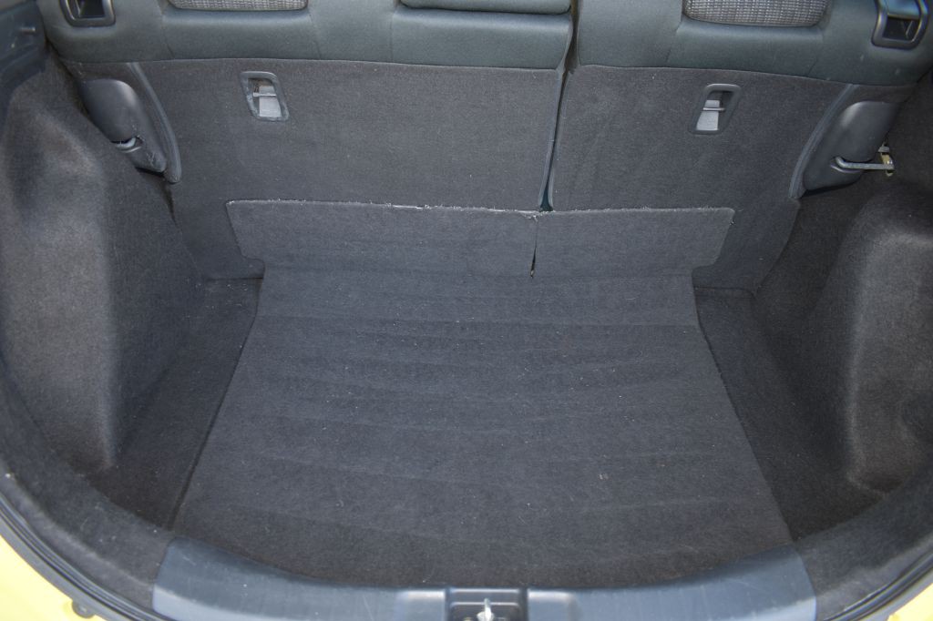 2015 Honda Fit Image 24