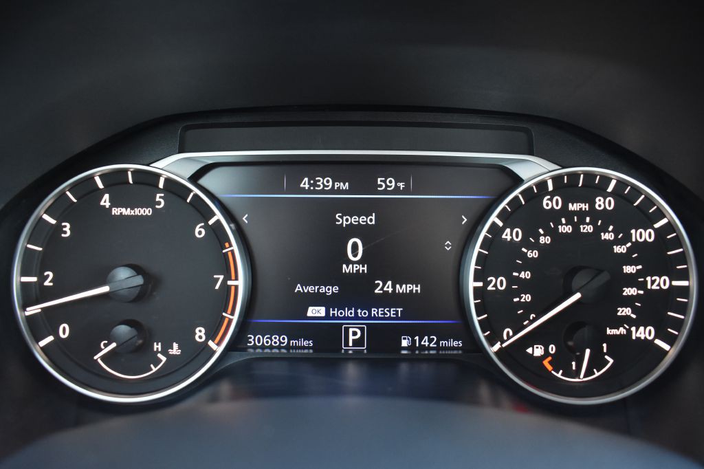 2025 Nissan Altima Image 12