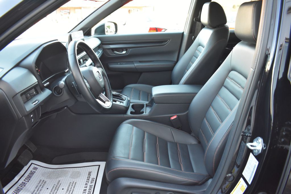 2025 Honda CR-V Image 13