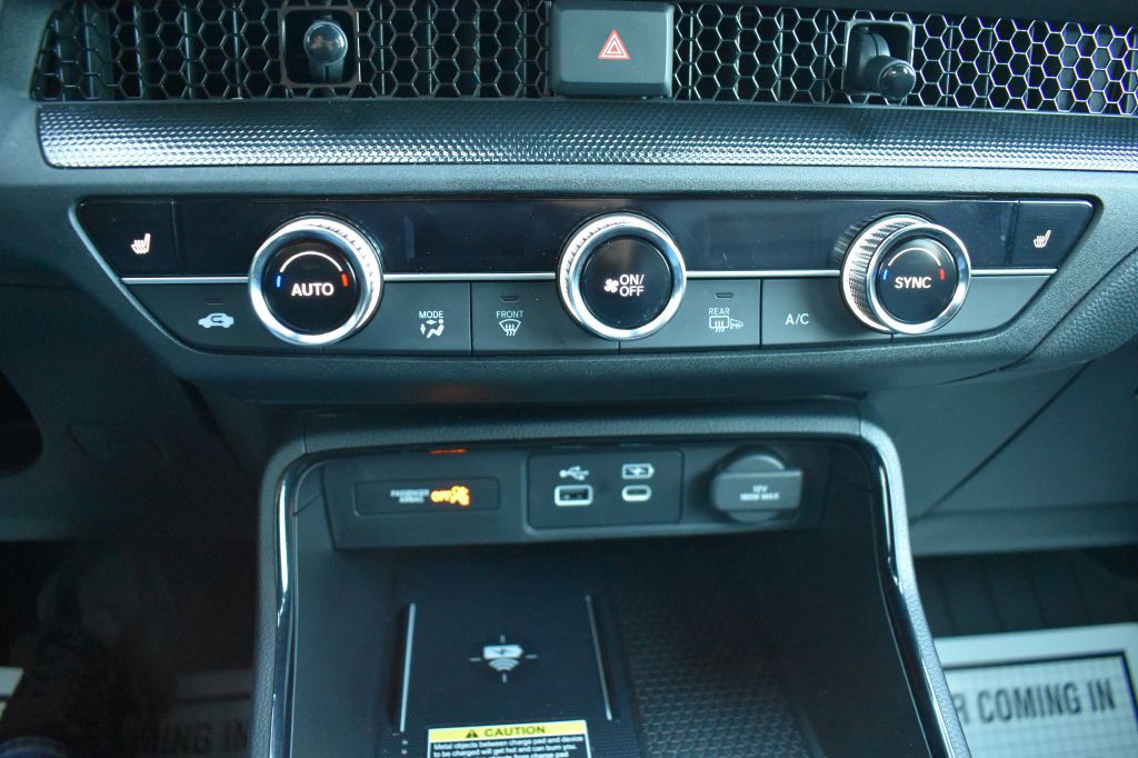 2025 Honda CR-V Image 18