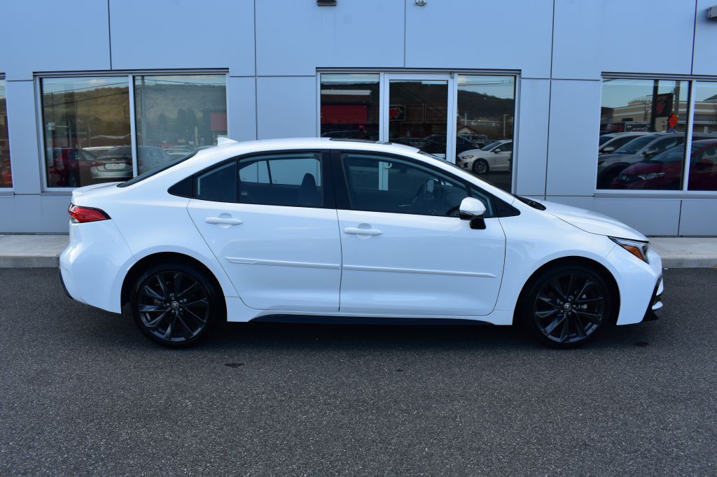 2024 Toyota Corolla Image 3