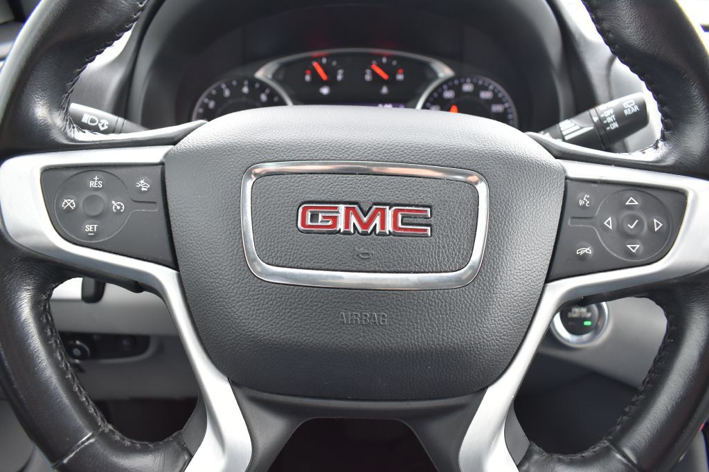 2020 GMC Terrain Image 12