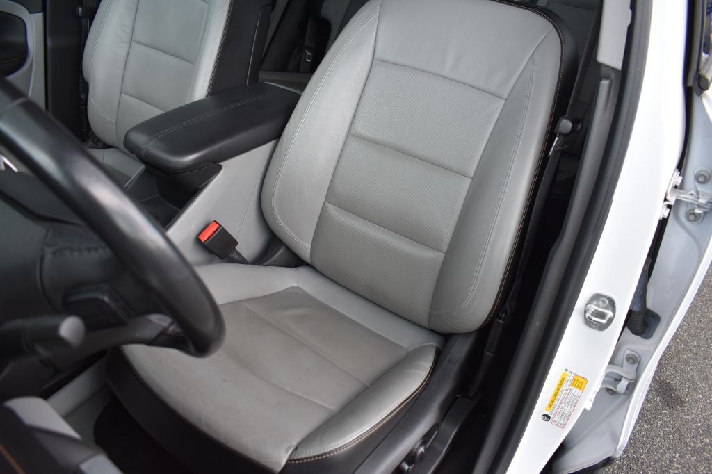 2020 GMC Terrain Image 14