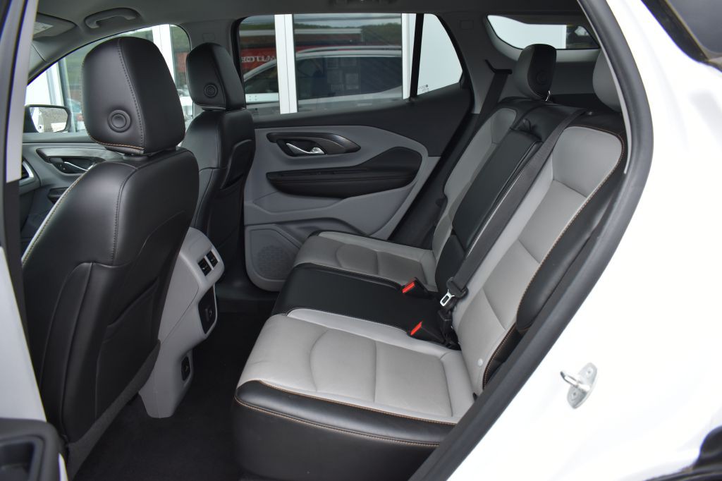2020 GMC Terrain Image 16
