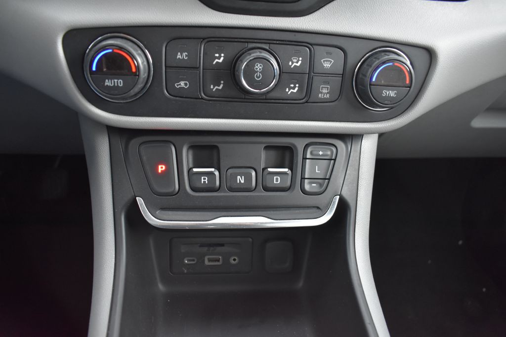 2020 GMC Terrain Image 19