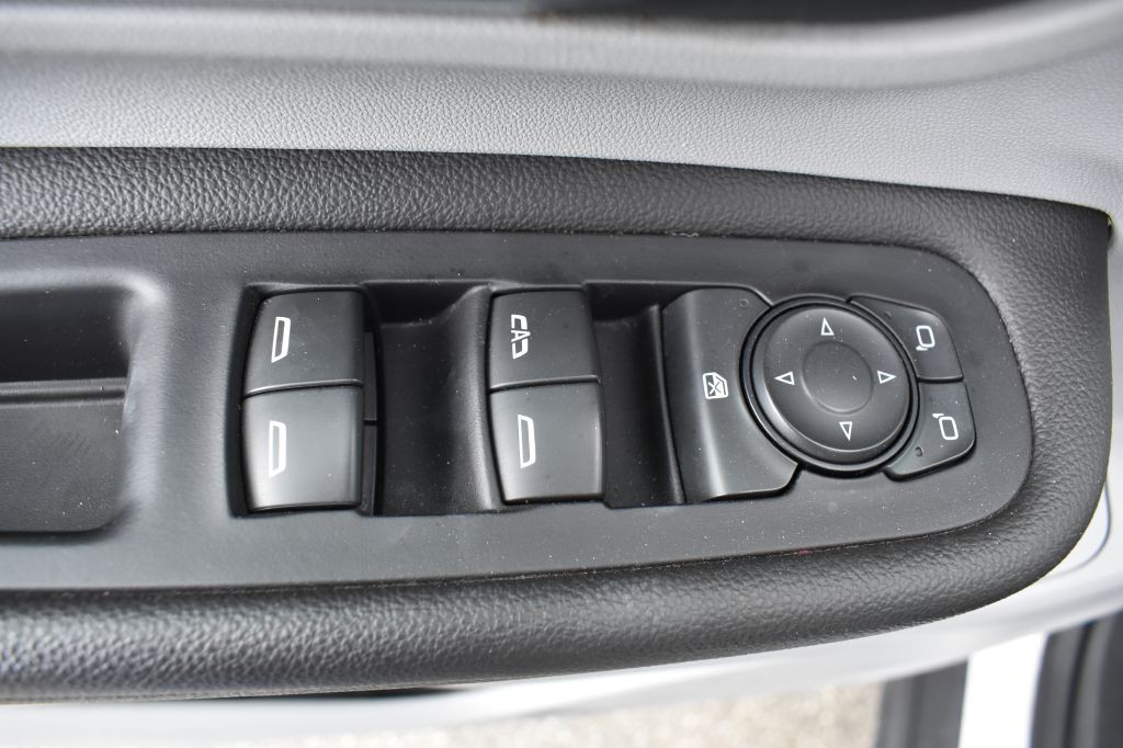 2020 GMC Terrain Image 23