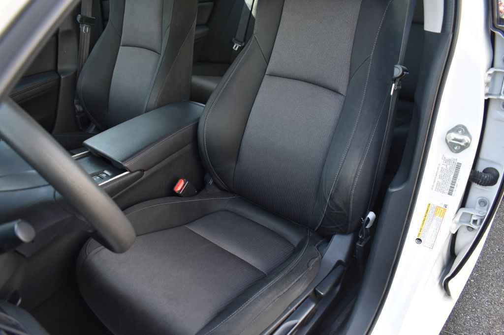 2020 Honda Accord Image 13