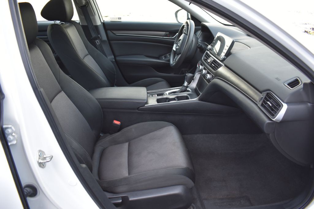 2020 Honda Accord Image 15