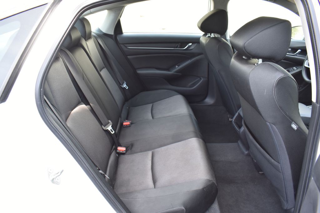 2020 Honda Accord Image 16