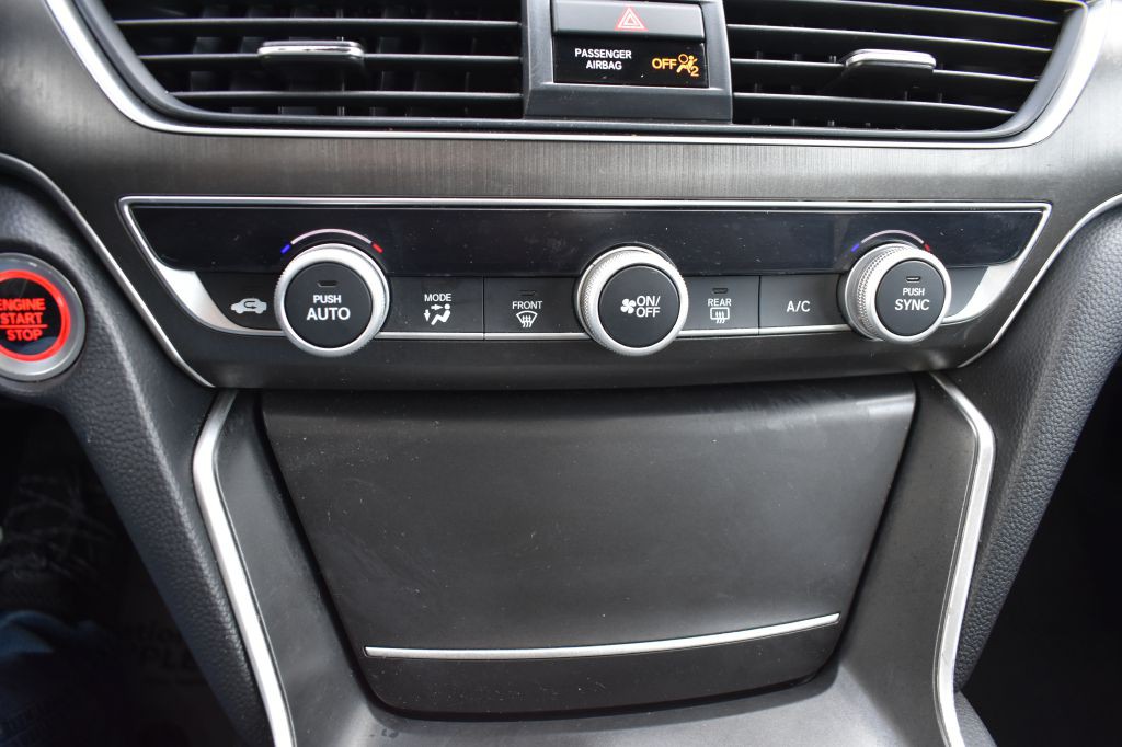 2020 Honda Accord Image 24