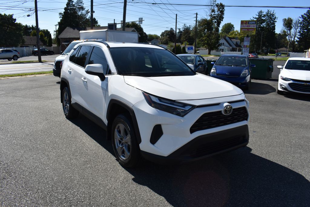 2024 Toyota Rav4 Image 3