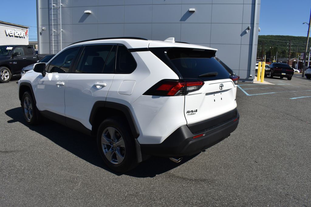 2024 Toyota Rav4 Image 7