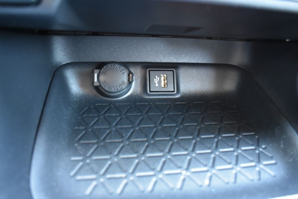 2024 Toyota Rav4 Image 22