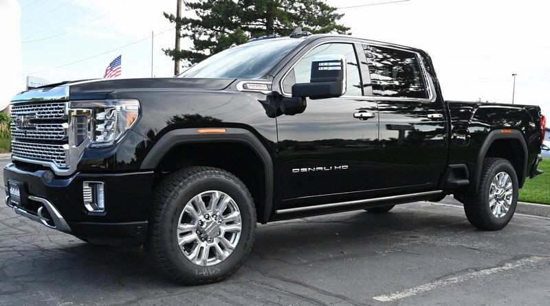 2022 GMC Sierra 3500 Image 3