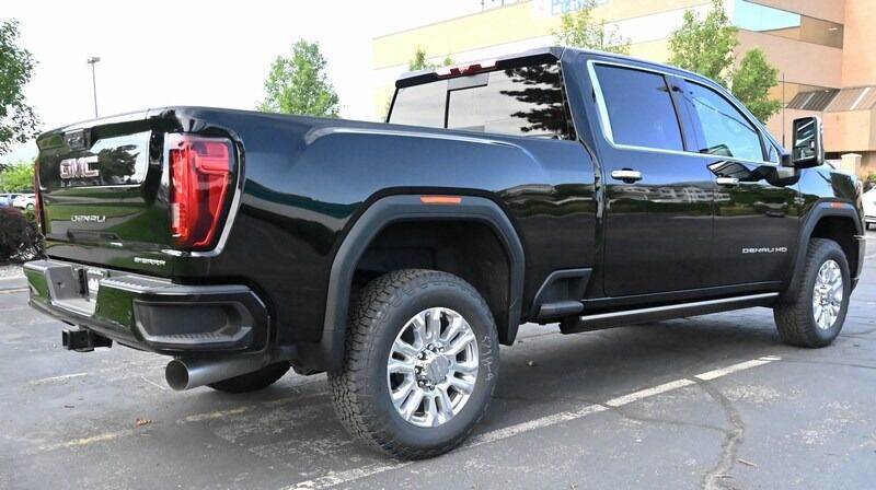 2022 GMC Sierra 3500 Image 9