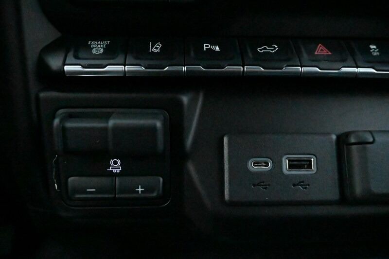 2022 GMC Sierra 3500 Image 25