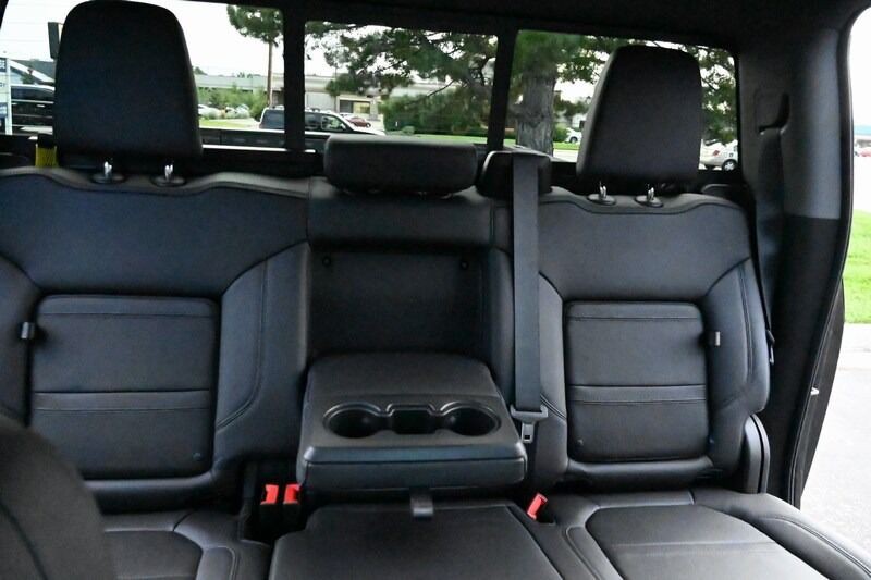 2022 GMC Sierra 3500 Image 46