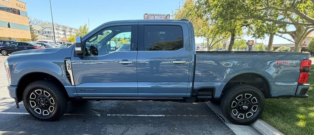 2023 Ford F-350 Image 7