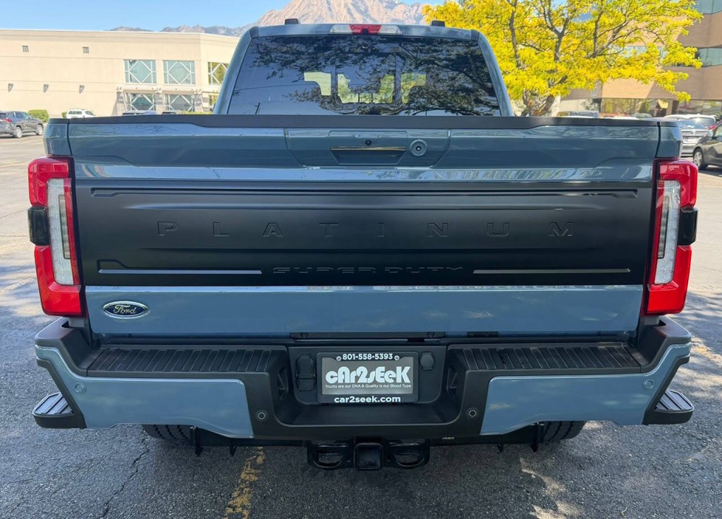 2023 Ford F-350 Image 12