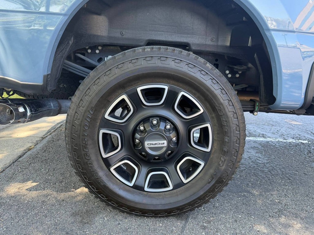 2023 Ford F-350 Image 19