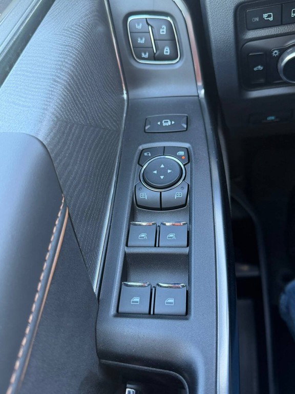 2023 Ford F-350 Image 23