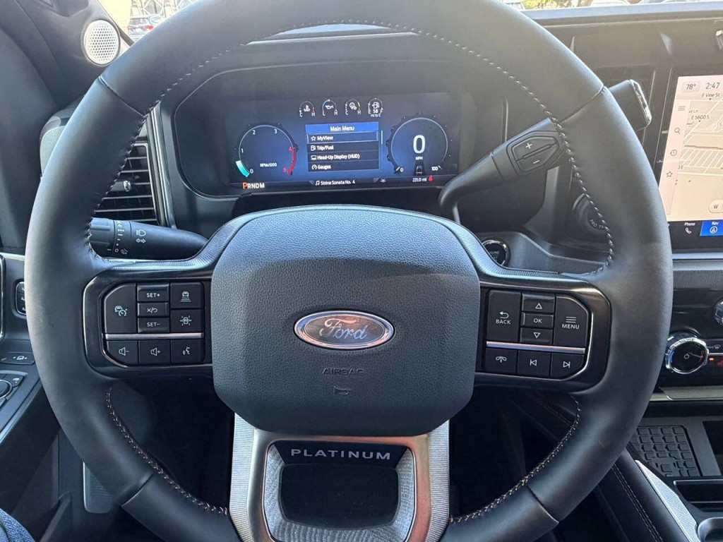 2023 Ford F-350 Image 32