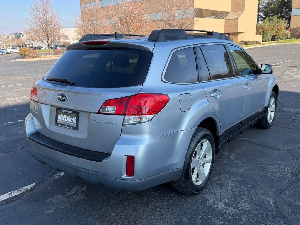 2014 Subaru Outback Image 7