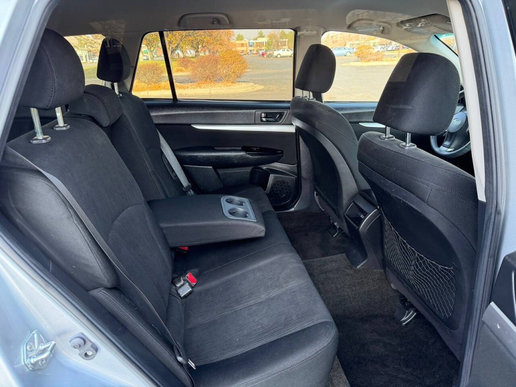 2014 Subaru Outback Image 21