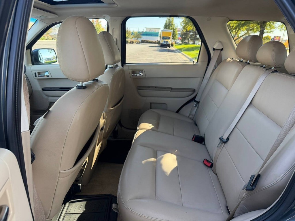 2008 Ford Escape Image 18