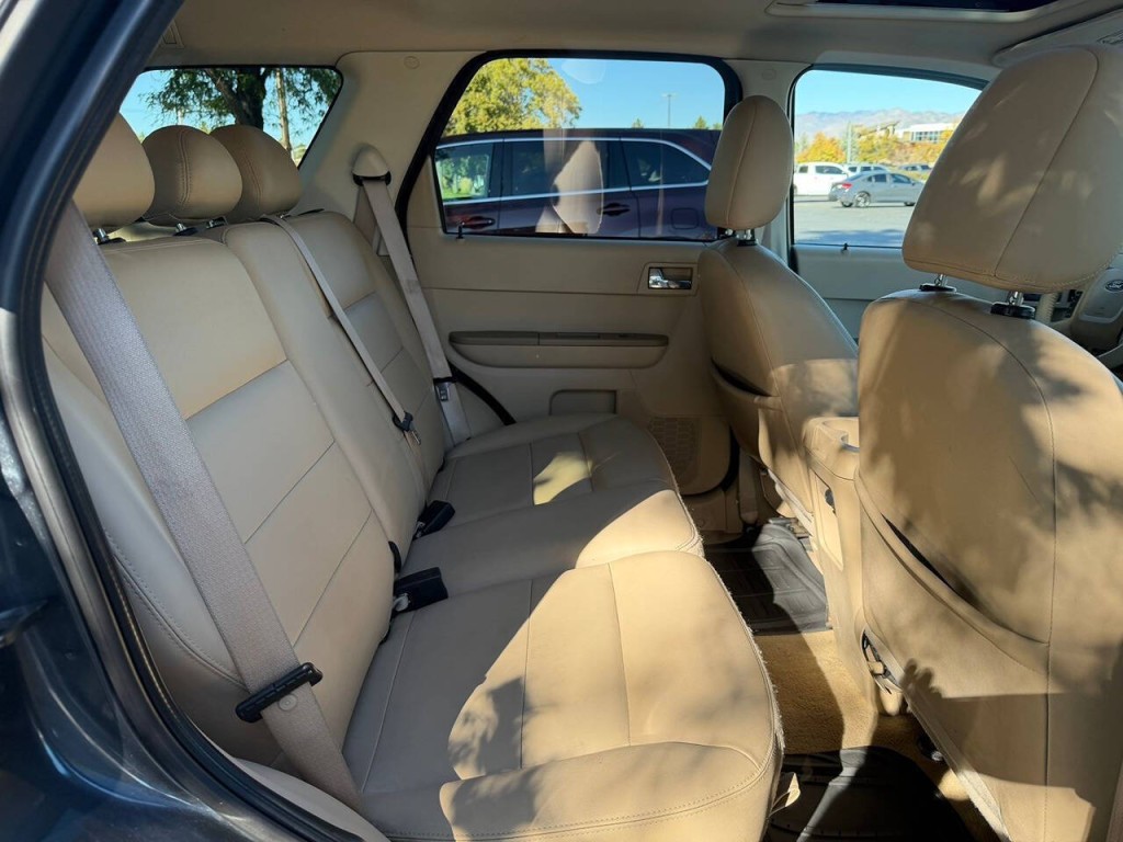 2008 Ford Escape Image 22