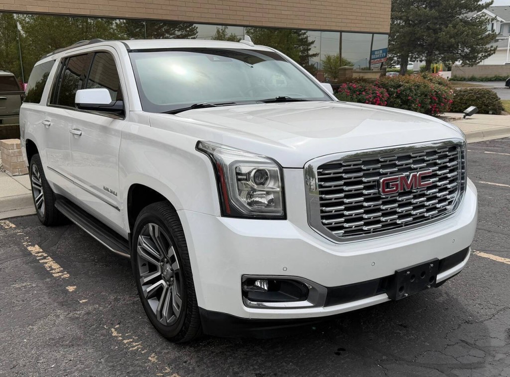 2018 GMC Yukon Image 9