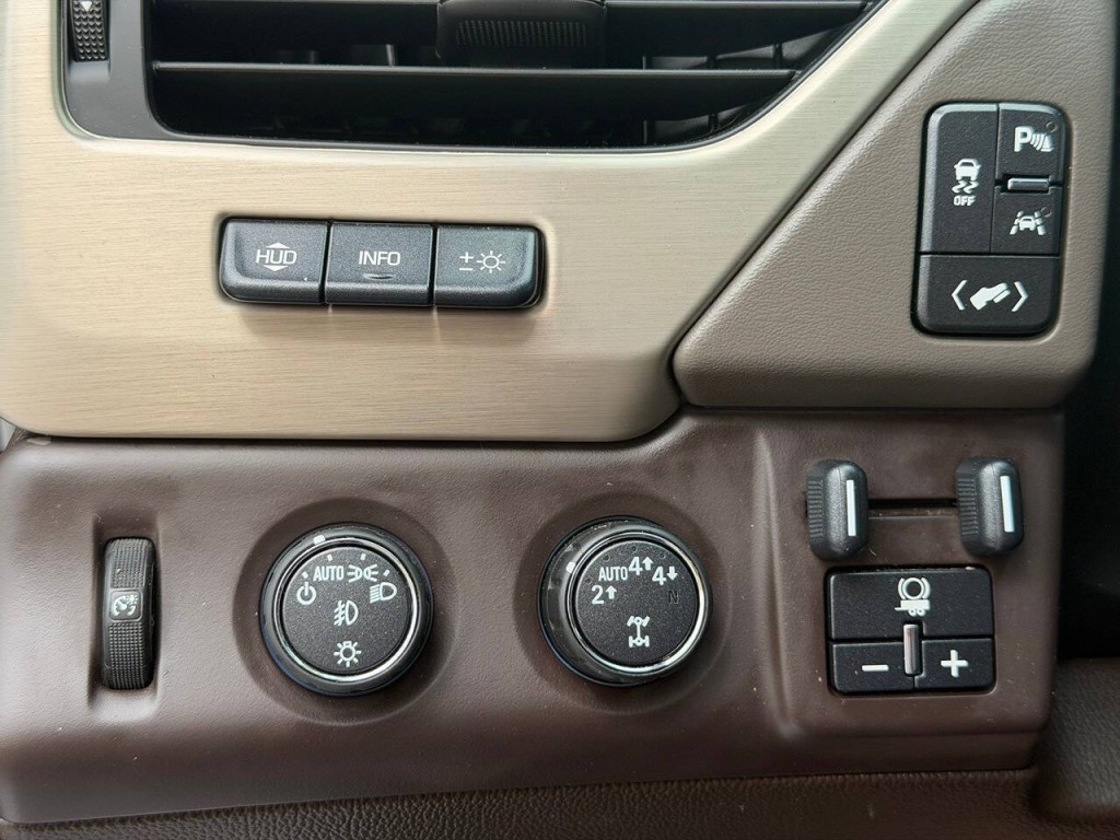 2018 GMC Yukon Image 13
