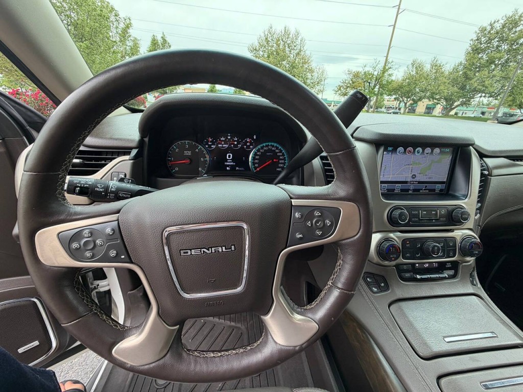 2018 GMC Yukon Image 15