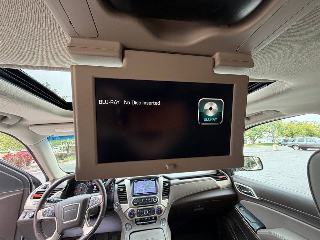 2018 GMC Yukon Image 22