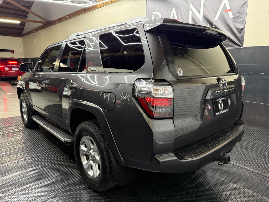 2015 Toyota 4Runner Image 4