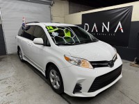 Image for 2018 Toyota Sienna LE ID: 6856847