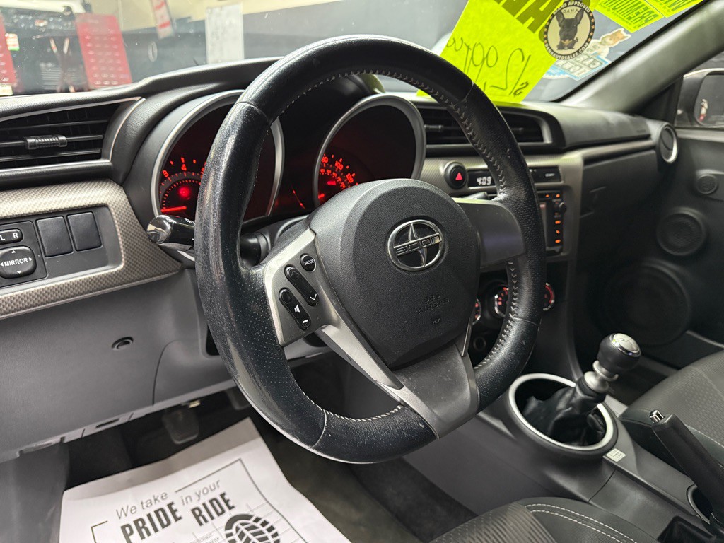 2014 Scion tC Image 7