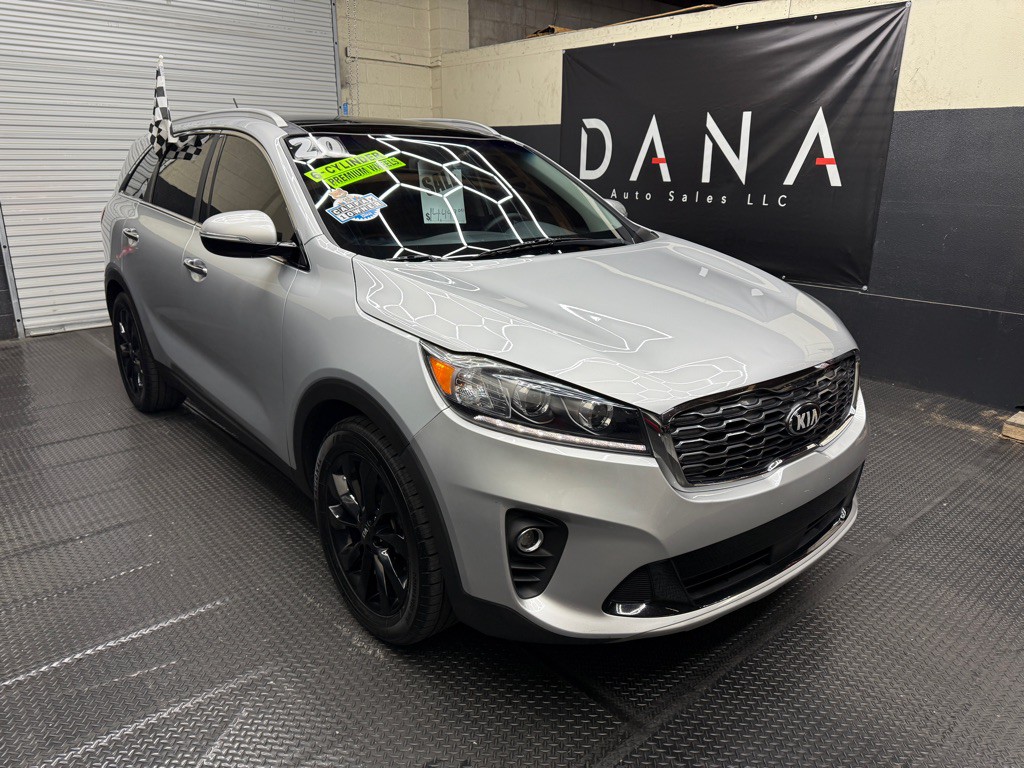 2020 Kia Sorento Image 1