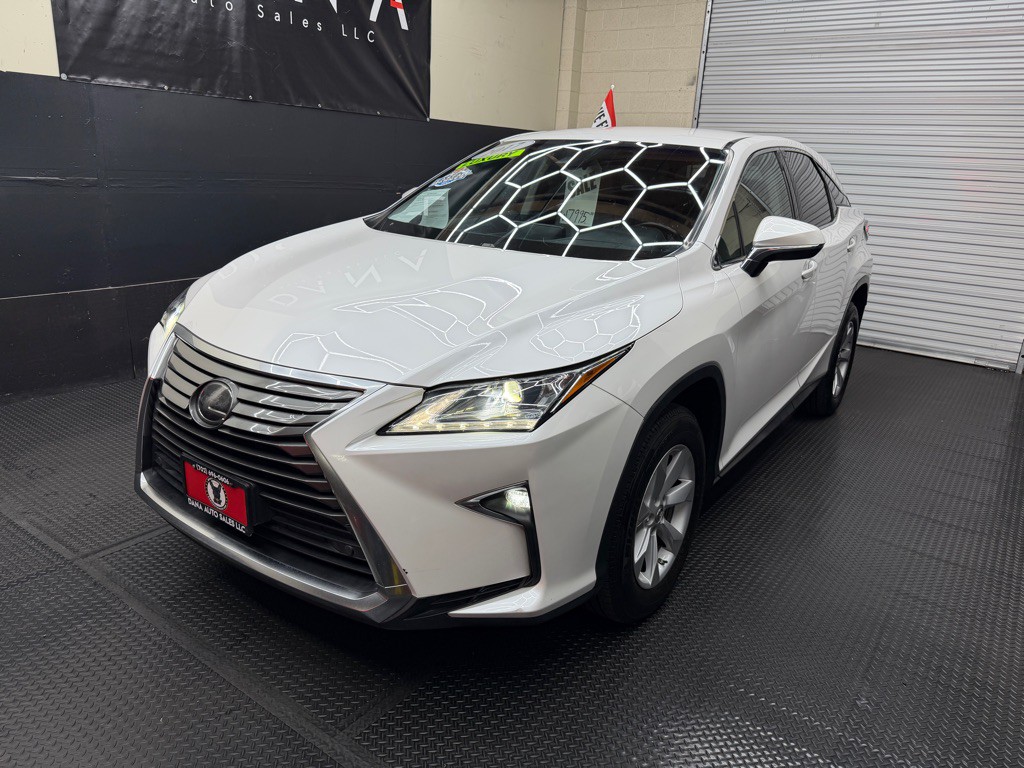 2017 Lexus RX Image 2
