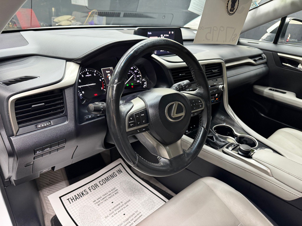 2017 Lexus RX Image 7