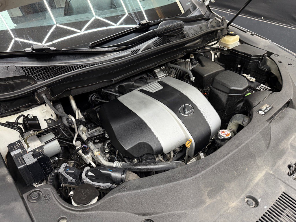 2017 Lexus RX Image 10