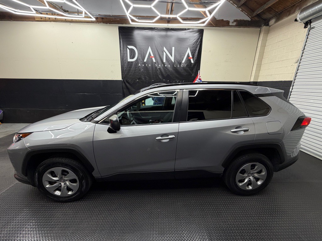 2019 Toyota Rav4 Image 3