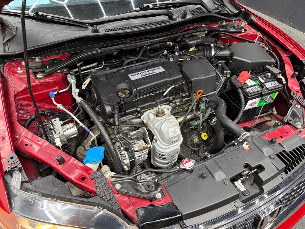 2014 Honda Accord Image 9