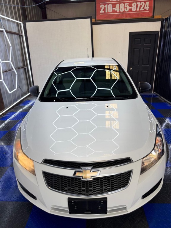 2012 Chevrolet Cruze Image 8