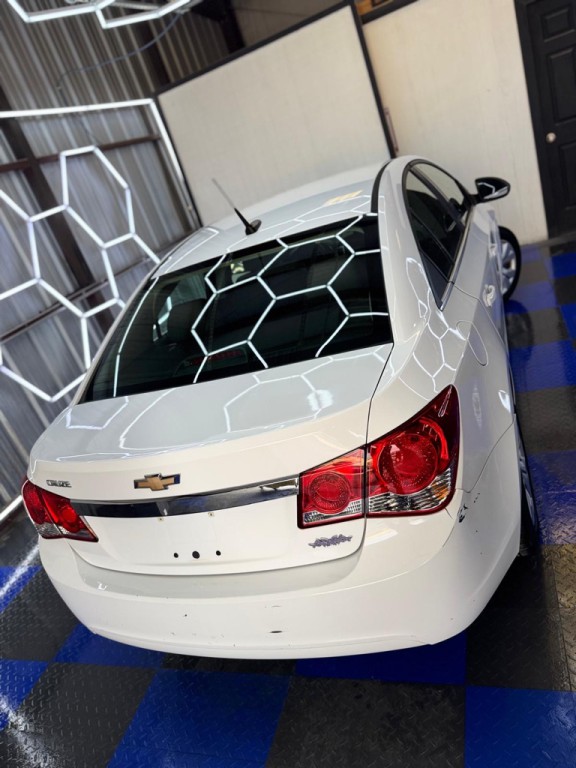 2012 Chevrolet Cruze Image 21